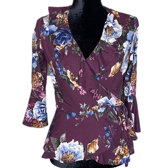 BCX Tops - BCX Floral Wrap Bell-Sleeve Top Size Medium